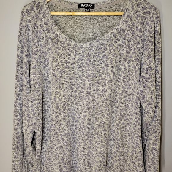 Long sleeve, XXL, leopard print - Picture 1 of 5